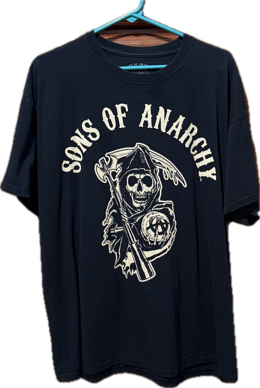 Sons of Anarchy men’s tee size 2XL. Reaper graphic, short sleeves white on black